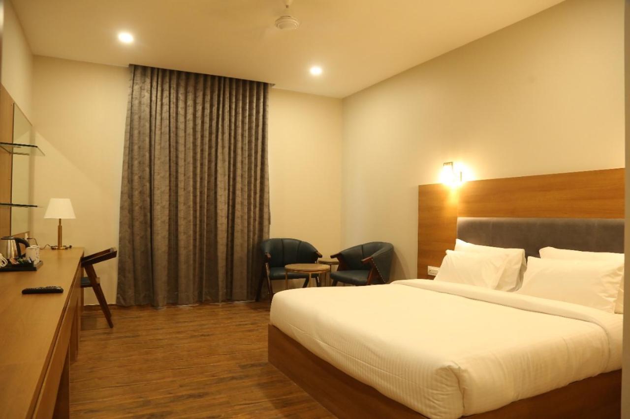 Hotel Bmd The Grand Bhilwara Exterior photo